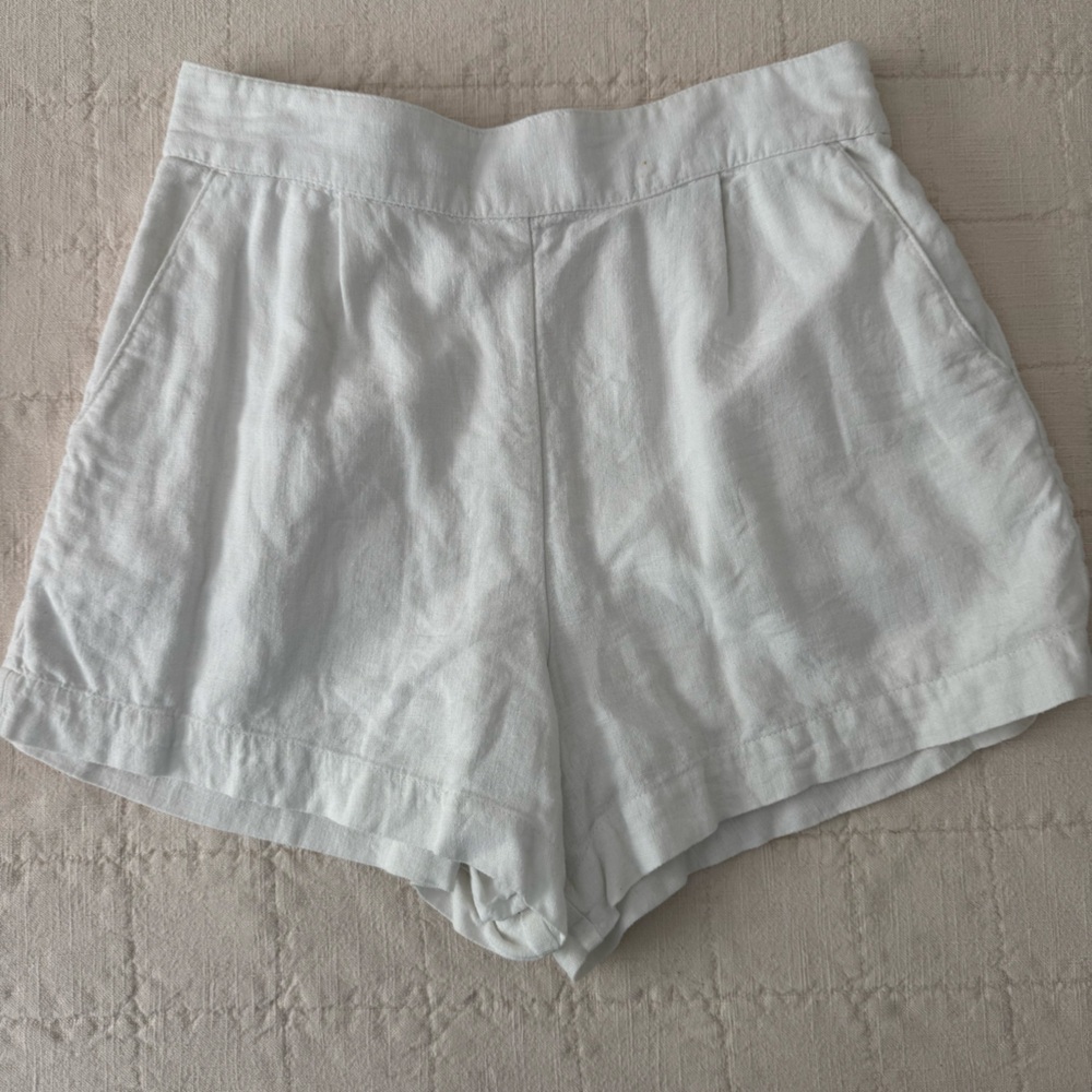 Abercrombie & Fitch Linen Blend Shorts